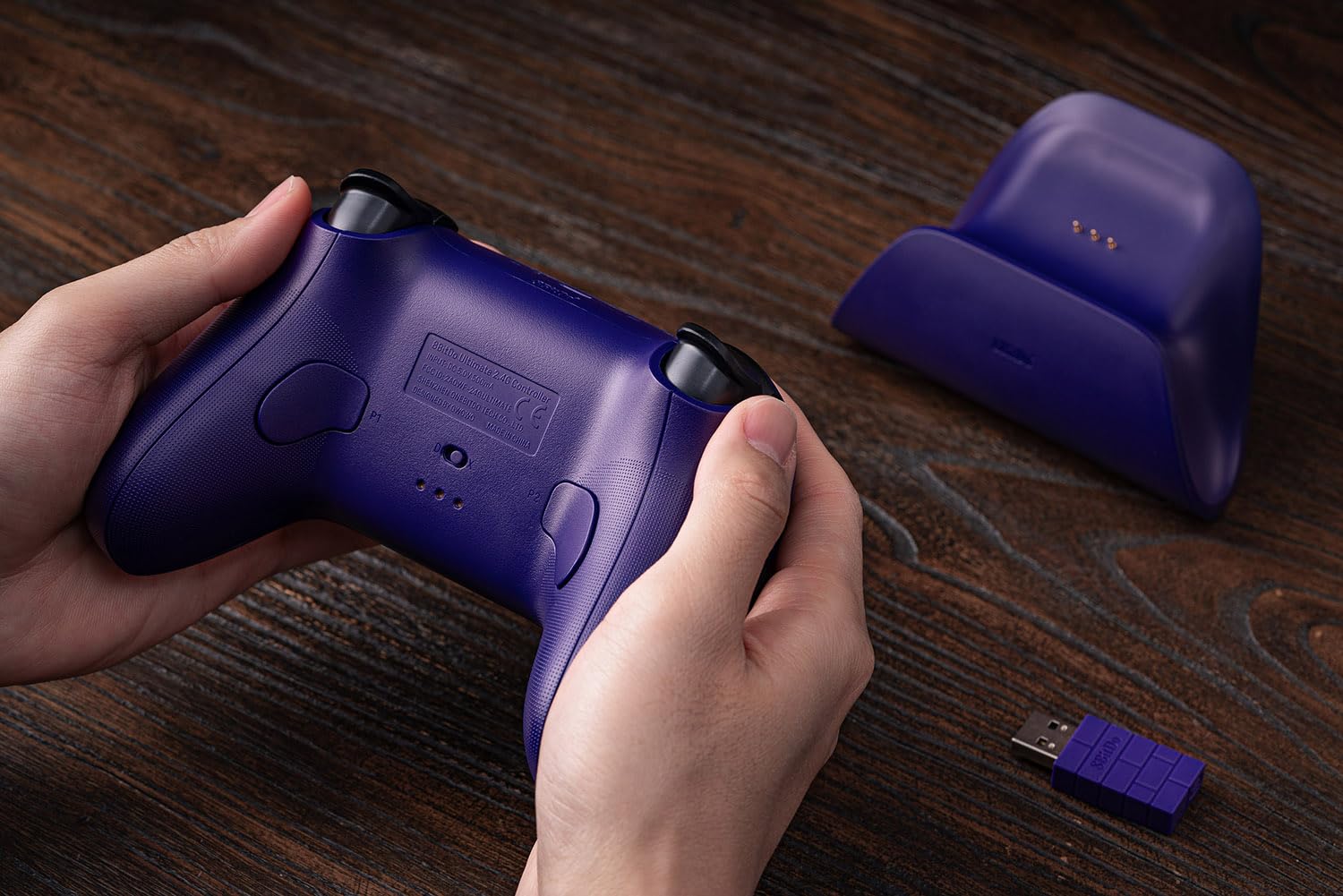 Foto 4 pulgar | Controlador Inalámbrico 8bitdo Ultimate 2.4g Con Base De Carga Púrpura - Venta Internacional.