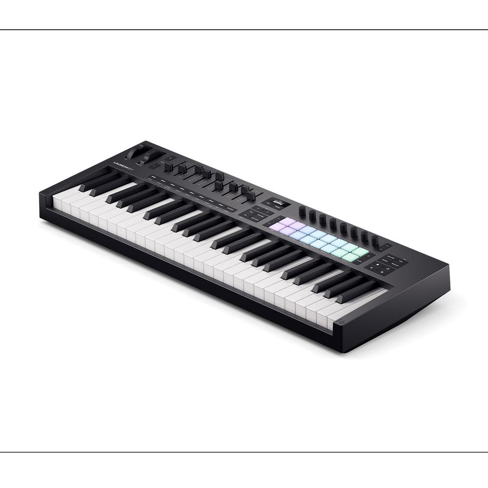 Foto 4 pulgar | Teclado Controlador MIDI Novation Launchkey 49 Mk4 Negro de 49 Teclas