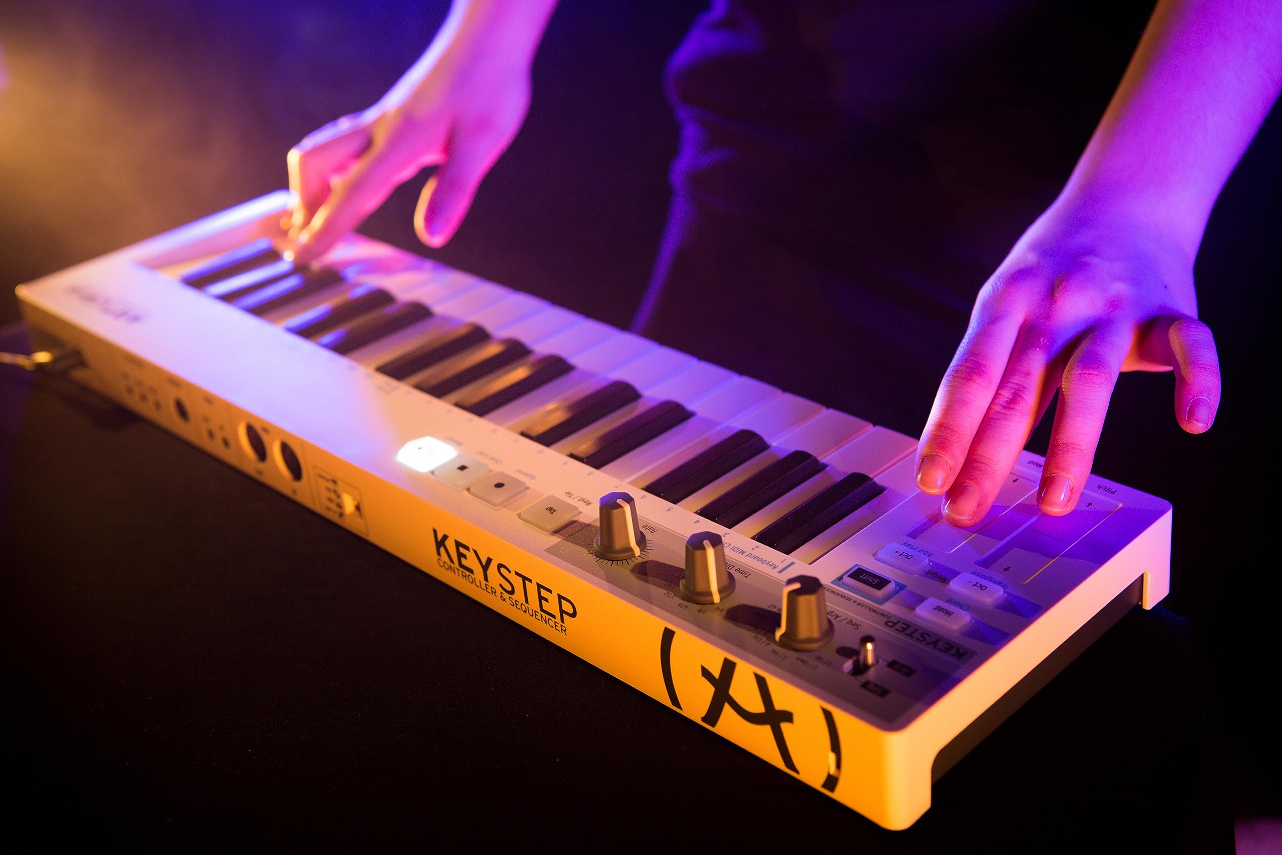 Foto 5 | Teclado Controlador Y Secuenciador Arturia Keystep De 32 Teclas - Venta Internacional.