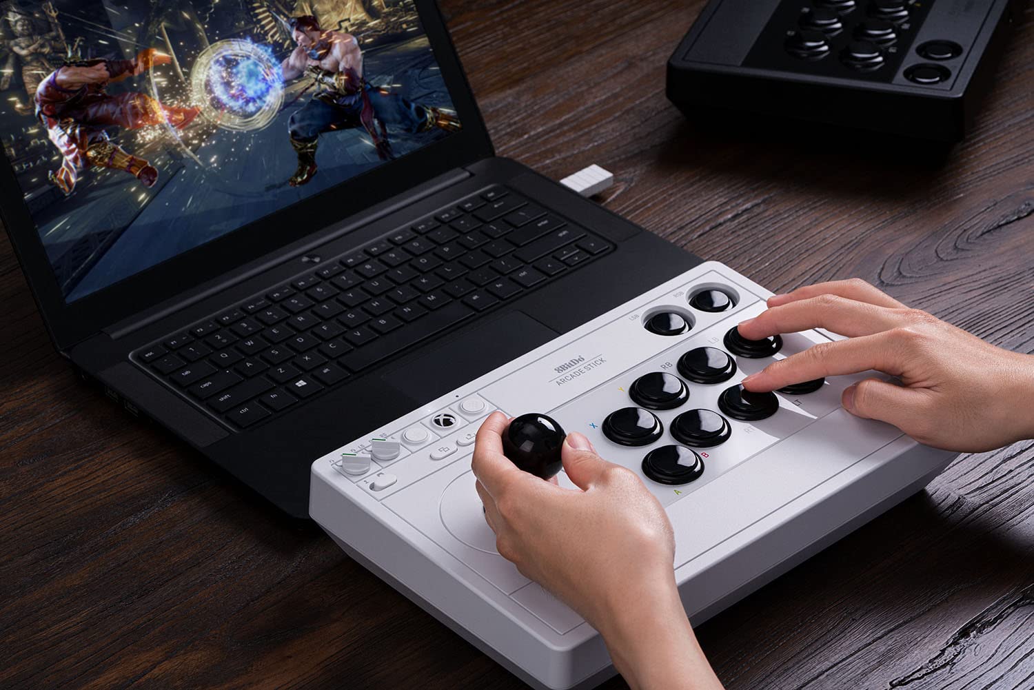 Foto 7 pulgar | Stick Inalámbrico Arcade 8Bitdo para Xbox Series X|S/ One/ Win10 - Venta Internacional