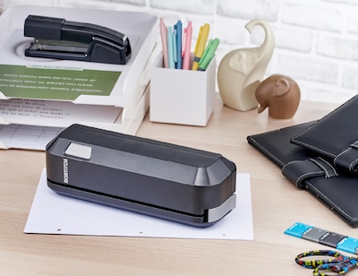 Foto 7 | Perforadora Eléctrica De 3 Orificios Bostitch Office Ehp20-blk, 20 Hojas - Venta Internacional.