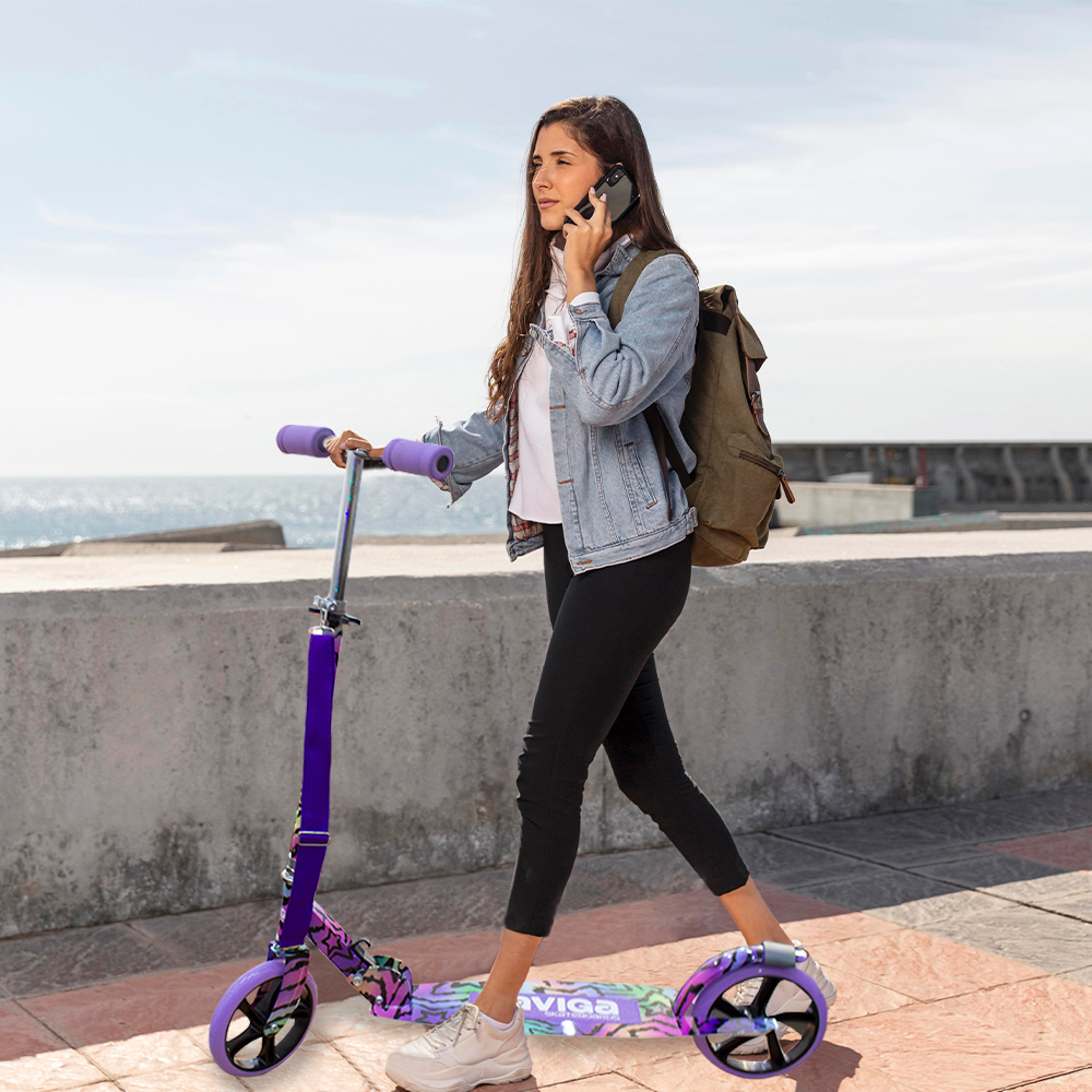 Foto 9 pulgar | Scooter Patín Juvenil Diseño Estrellas Tie Dye Con Casco Y Protecciones Color Rosa