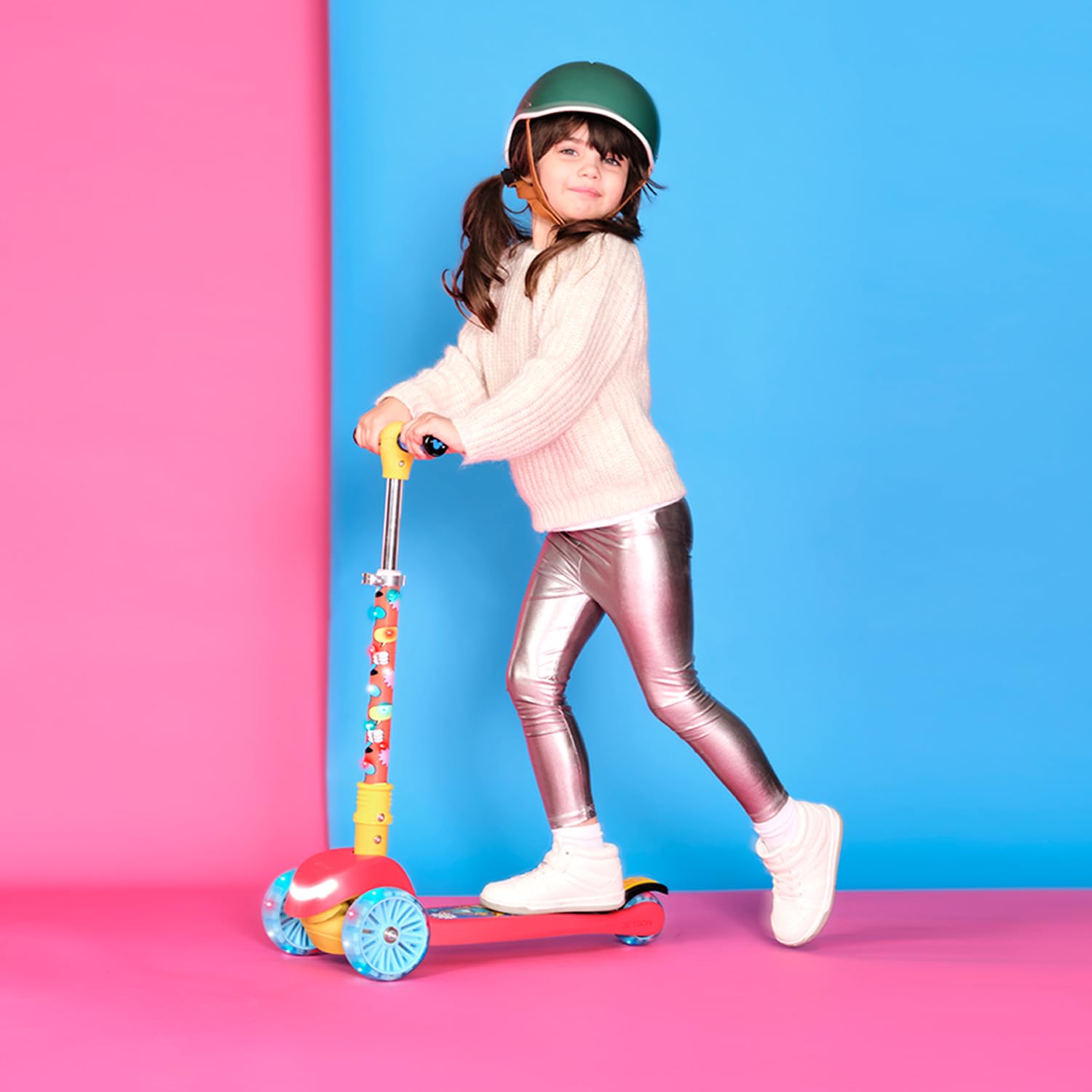 Foto 6 pulgar | Patinete Infantil Jetson Disney Mickey™ De 3 Ruedas Con Luces Led - Venta Internacional.