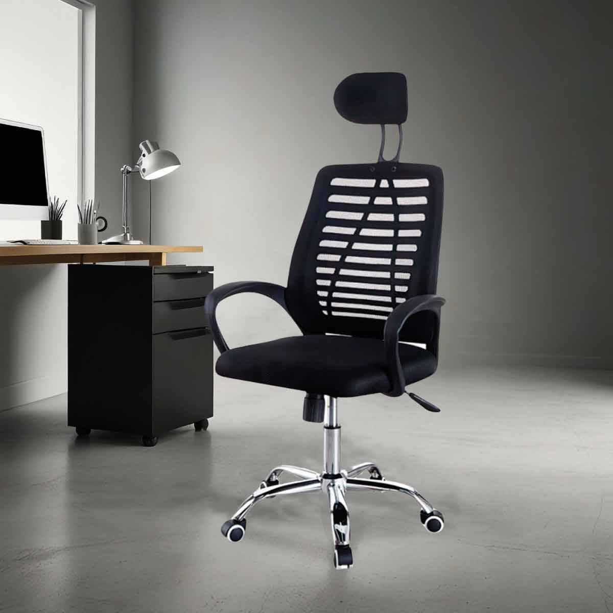 Silla de Oficina x-pross SOCRPCBK color Negro con Reposacuellos $999