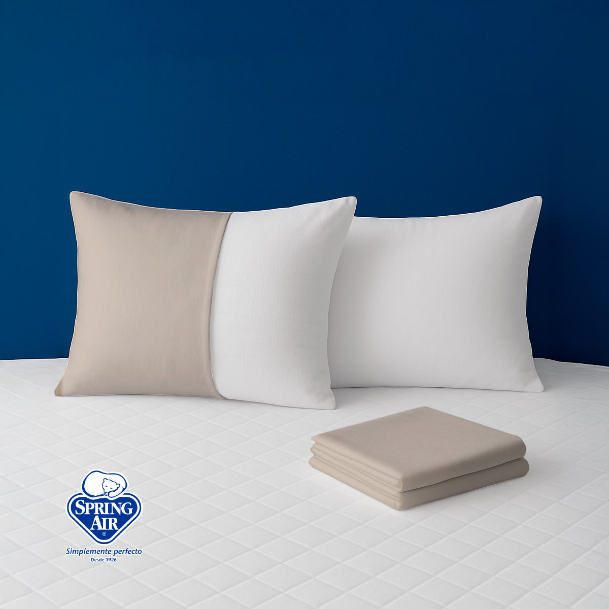 Foto 4 pulgar | Pack 2 Almohadas Peach Feel + Cubre Colchón Queen Size Essence Impermeable + Juego De Sábanas Queen Size Essence C