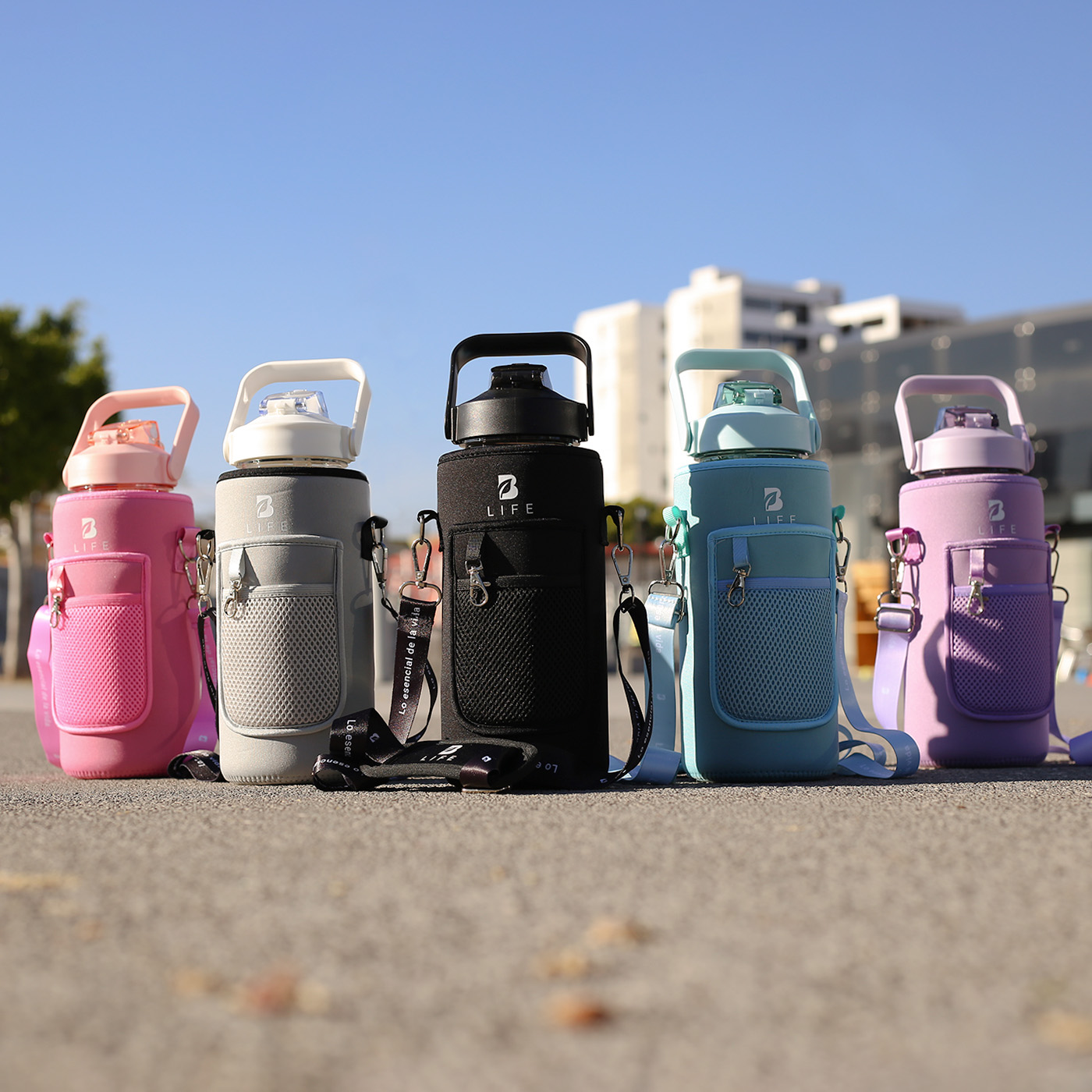 Foto 5 | Botella Para Agua Violeta | 2 L | Con Funda De Neopreno | Fácil De Transportar | Botella Motivacional B Life.
