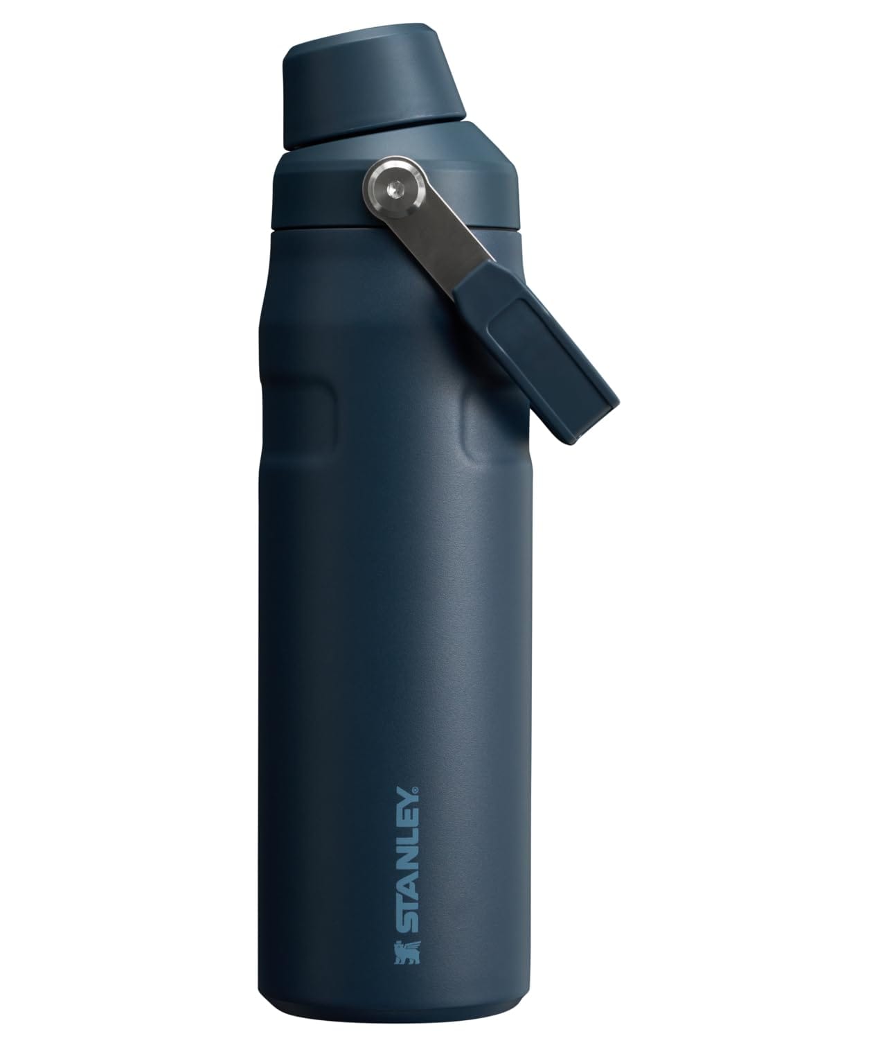 Botella De Agua Stanley Iceflow Fast Flow Con Aislamiento De 700 Ml, Color Azul Marino - Venta Internacional. $1,088