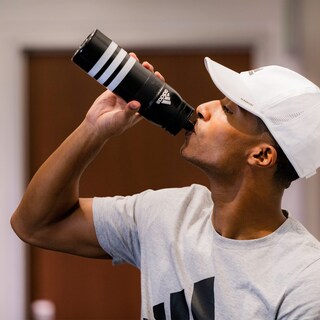 Foto 6 | Botella De Agua Recargable Adidas Stadium De 750 Ml, Rojo Escarlata Y Negro - Venta Internacional.