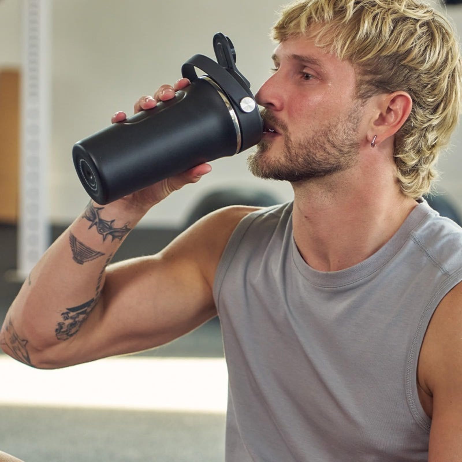 Foto 6 pulgar | Botella Shaker Hydro Flask, Aislante, 700 Ml, Color Negro - Venta Internacional.