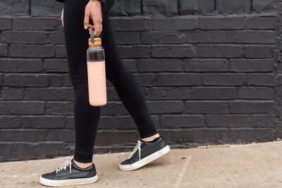 Foto 3 | Botella De Agua Soma Glass Con Funda De Silicona, 750 Ml, Colorete - Venta Internacional.