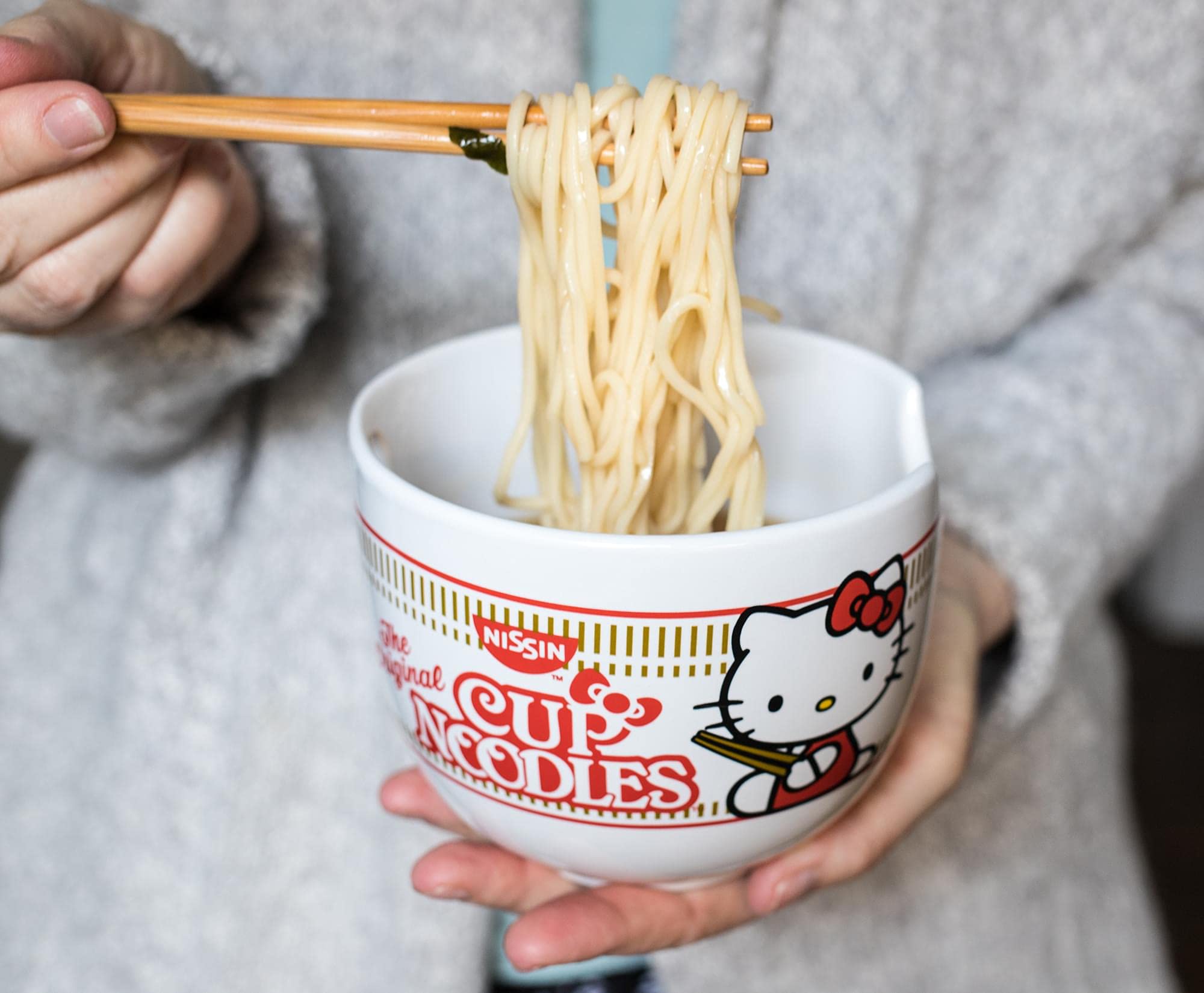 Foto 7 pulgar | Juego De Vajilla Silver Buffalo Hello Kitty Cup Noodles - Venta Internacional.