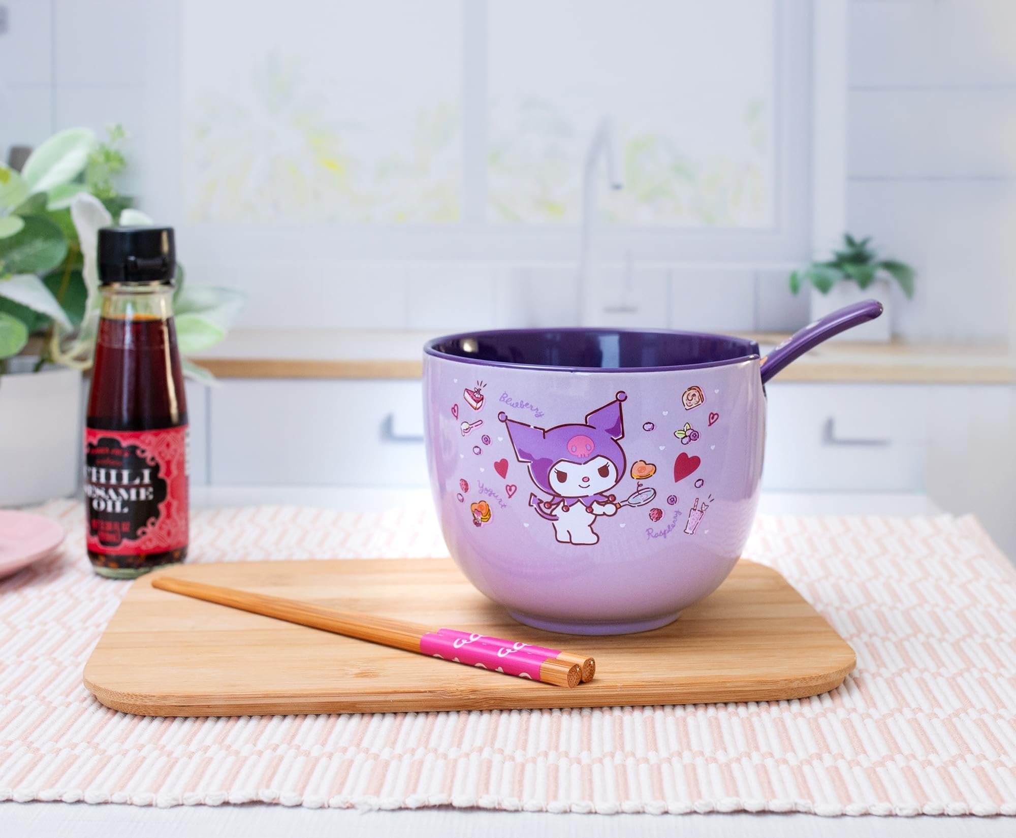 Foto 5 pulgar | Set De Cuencos Para Ramen Sanrio Kuromi, 600 Ml, Con Palillos Y Cuchara - Venta Internacional.