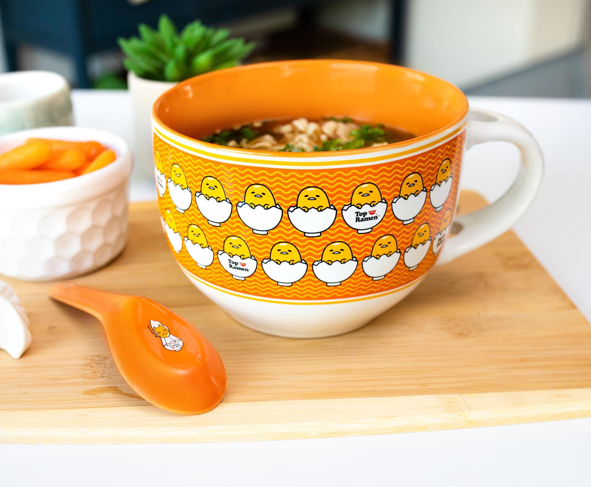 Foto 5 pulgar | Taza De Sopa Sanrio Gudetama X Nissin Top Ramen 710 Ml Con Cuchara - Venta Internacional.