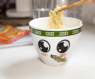 Foto 5 | Juego De Vajilla Toynk Bowl Bop Soba Slurp 480 Ml Con Palillos - Venta Internacional.
