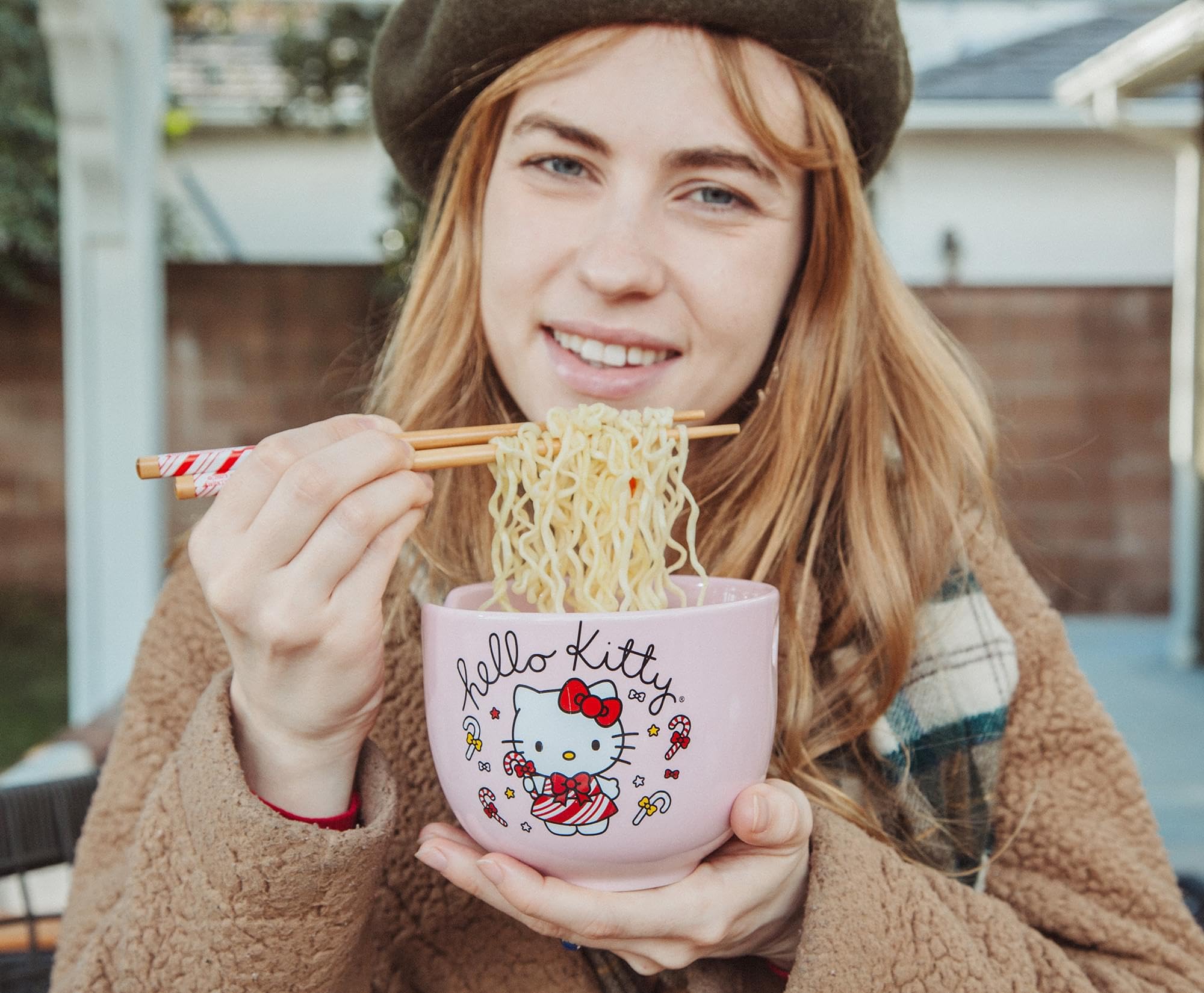 Foto 7 | Juego De Vajilla Ramen Silver Buffalo Hello Kitty Holiday - Venta Internacional.