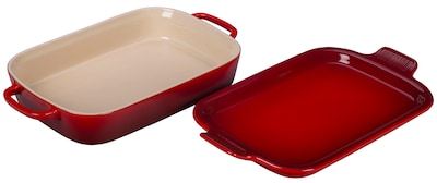 Foto 1 | Plato Para Hornear Le Creuset De Gres Con Tapa Para Bandeja, 37 Cm, Color Cereza - Venta Internacional.