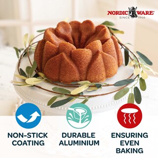 Foto 3 | Caramelo Bundt Pan Nordic Ware Magnolia, Aluminio Fundido, 2,4 L - Venta Internacional.
