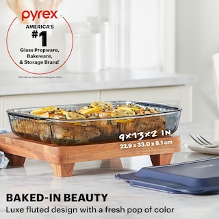 Foto 2 | Plato De Vidrio Para Hornear Pyrex Colors Tintado 9 X 13 Con Tapa Ahumada - Venta Internacional.