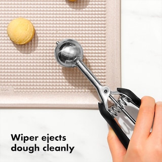 Foto 6 | Cuchara Para Galletas Oxo Good Grips, Tamaño Pequeño, Color Negro Y Plateado, 60 Porciones - Venta Internacional.