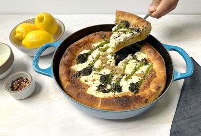 Foto 5 | Everyday Pan Le Creuset Signature, Hierro Fundido, 11 Cm, Color Blanco - Venta Internacional.