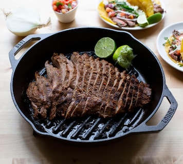 Foto 4 | Grill Pan Lodge 12 De Hierro Fundido Con Doble Asa, Color Negro - Venta Internacional.