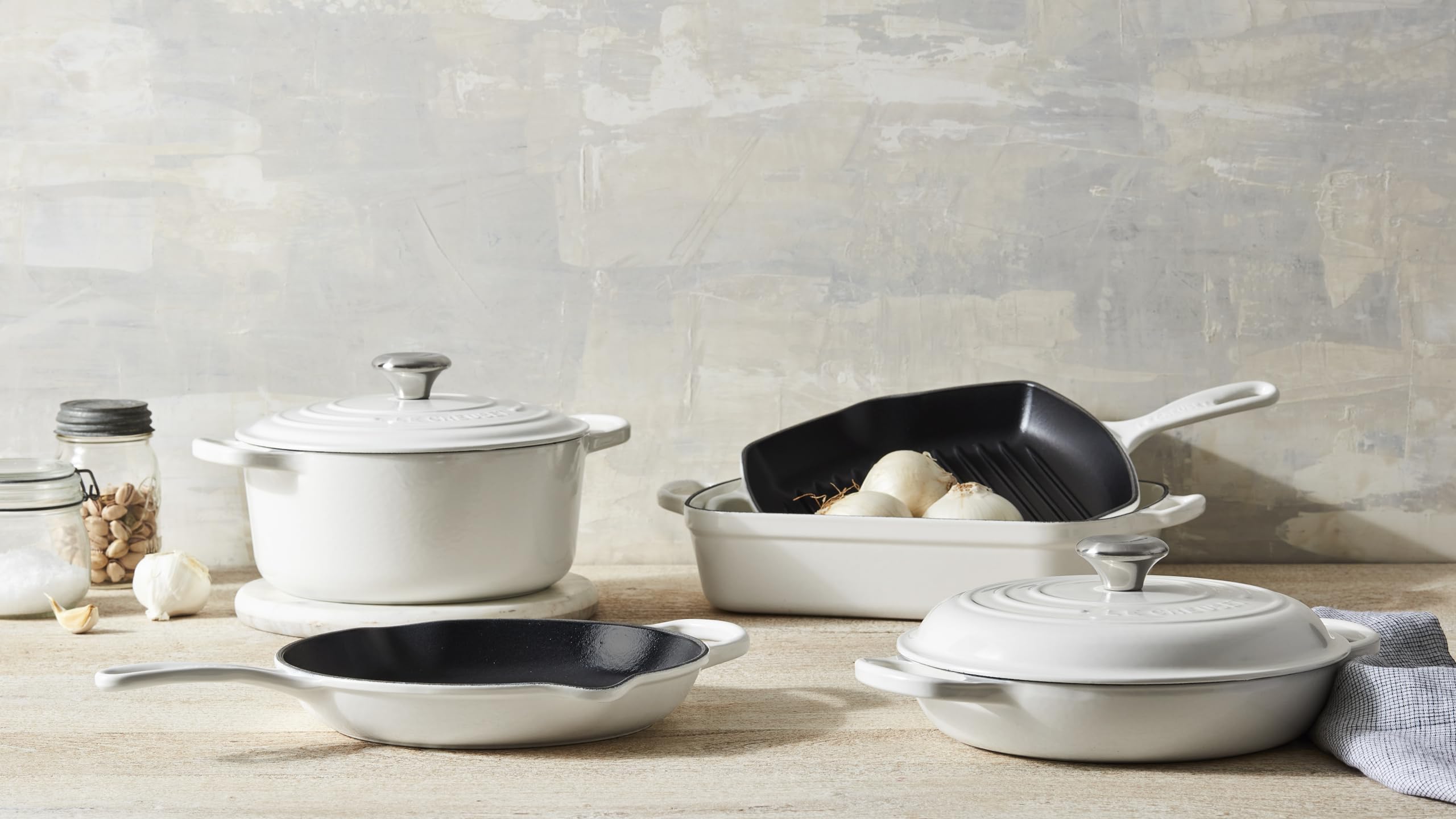 Foto 5 pulgar | Horno Holandés Le Creuset De Hierro Fundido Esmaltado, 4,5 L, Blanco - Venta Internacional.