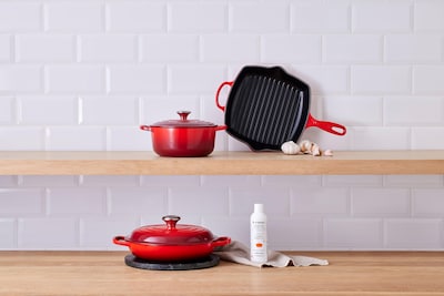 Foto 3 | Limpiador De Utensilios De Cocina Le Creuset, Hierro Fundido Esmaltado, 250 Ml - Venta Internacional.