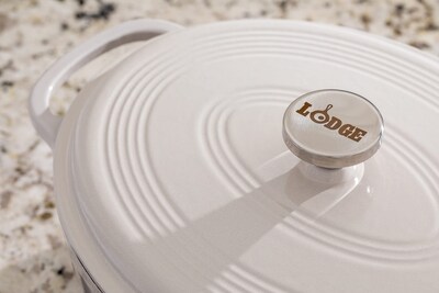 Foto 6 | Ostra Ovalada De Hierro Fundido Esmaltado De 7 Cuartos De Galón De Dutch Oven Lodge, Color Blanco - Venta Internacional