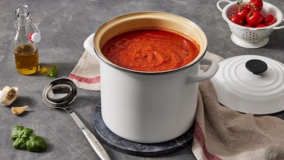 Foto 4 | Sal Marina Stockpot Le Creuset Esmaltada Sobre Acero, 8 Litros, Con Tapa - Venta Internacional.