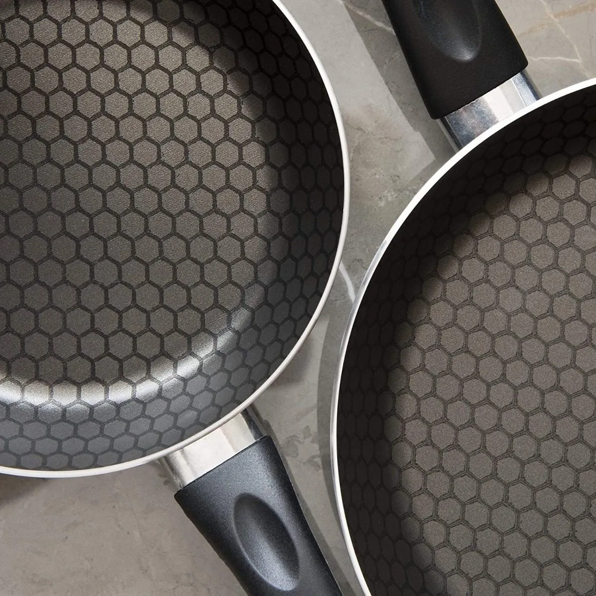 Foto 4 pulgar | Bateria De Cocina De Aluminio Con Antiadherente 6 Piezas  Con Tapa De Vidrio Lab.g Negro