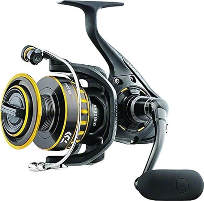 Daiwa Bg1500 Bg Carrete Giratorio De Agua Salada, Negro/dorado