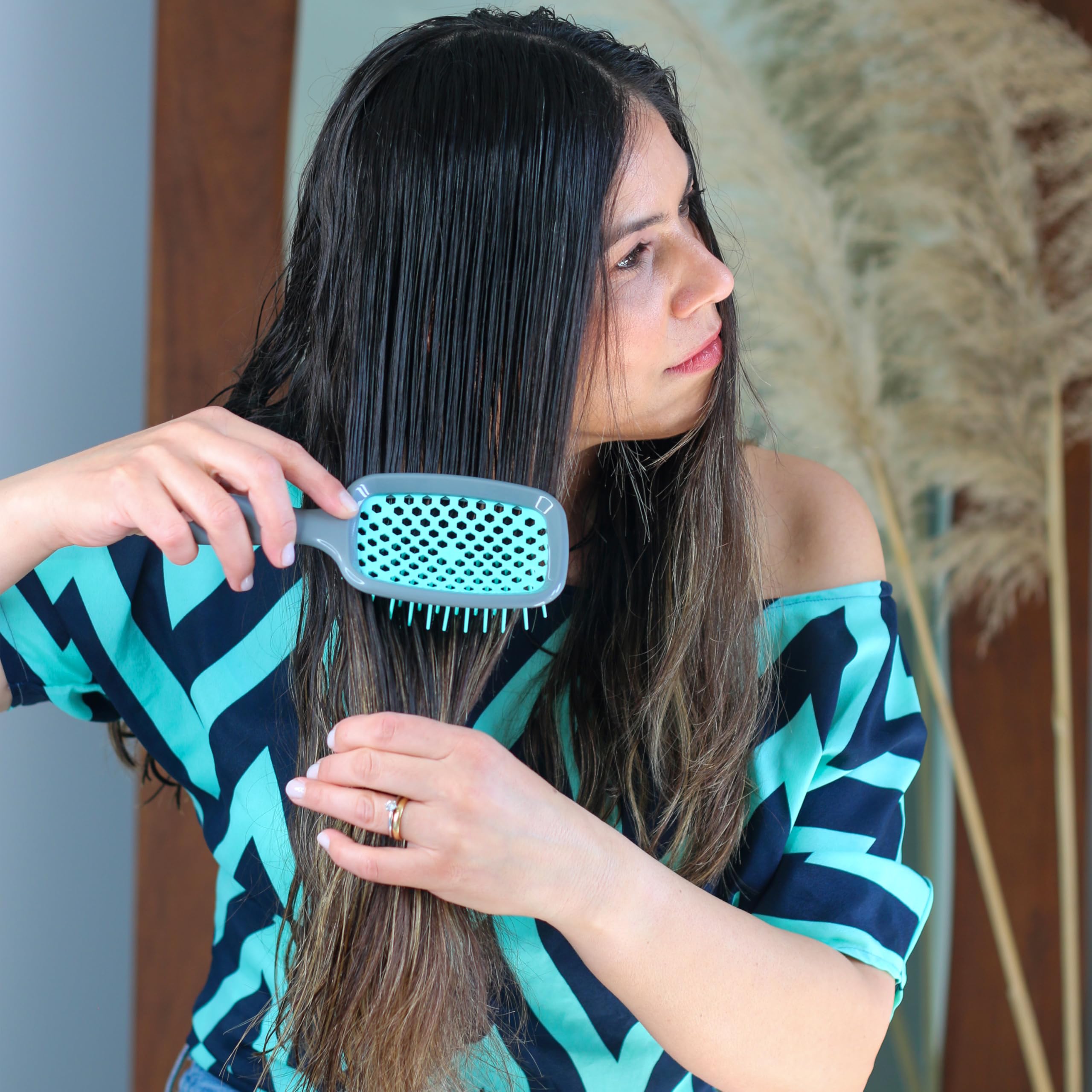 Foto 4 pulgar | Cepillo Desenredante Fhi Heat Unbrush Para Todo El Cabello Húmedo O Seco - Venta Internacional.