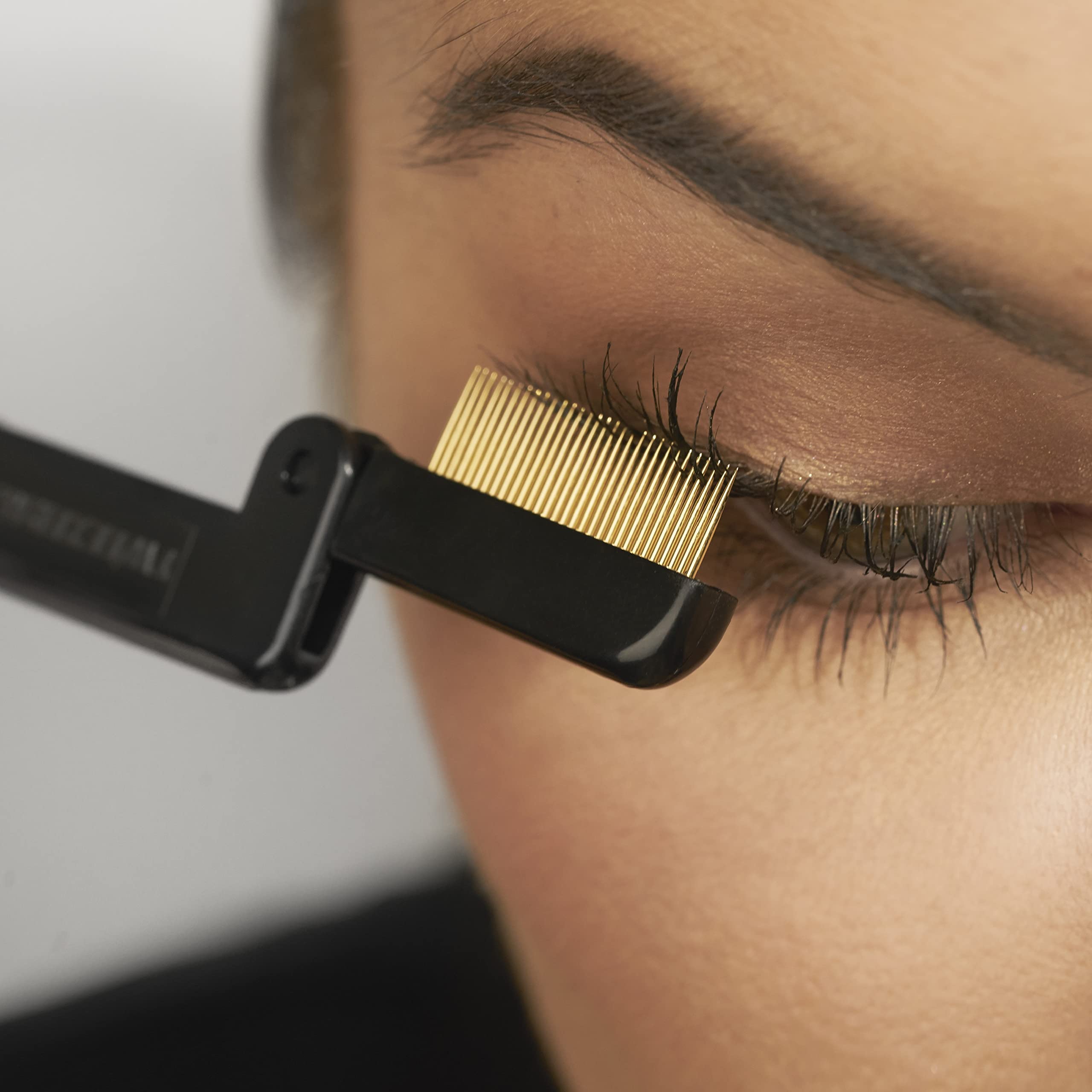 Foto 7 pulgar | Modelo Plegable Ilashcomb Tweezerman N.º 1054-r Con Dientes Chapados En Oro - Venta Internacional.