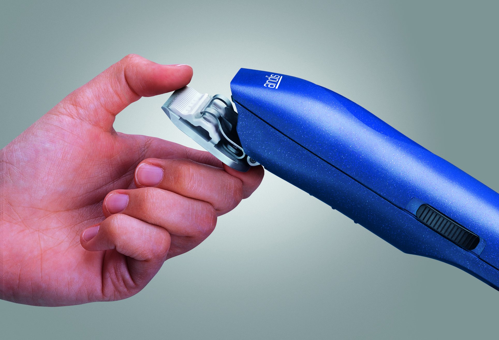 Foto 3 | Kit Clipper Andis Pro-animal Mbg-2 De 7 Piezas Con Accesorios, Color Azul - Venta Internacional.
