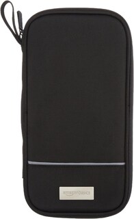Foto 1 | Organizador De Pasaportes De Viaje Con Tecnología Rfid Amazon Basics, Color Negro - Venta Internacional.