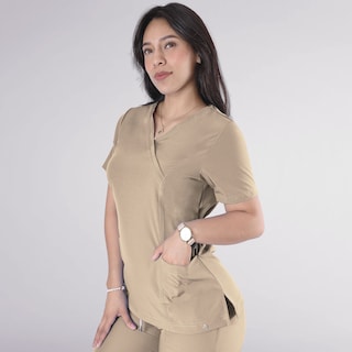 Foto 2 | Conjunto Quirúrgico Beige para Mujer