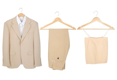 Foto 4 | Perchas Para Ropa Amazon Basics Wood Suit Natural, Paquete De 20 - Venta Internacional.