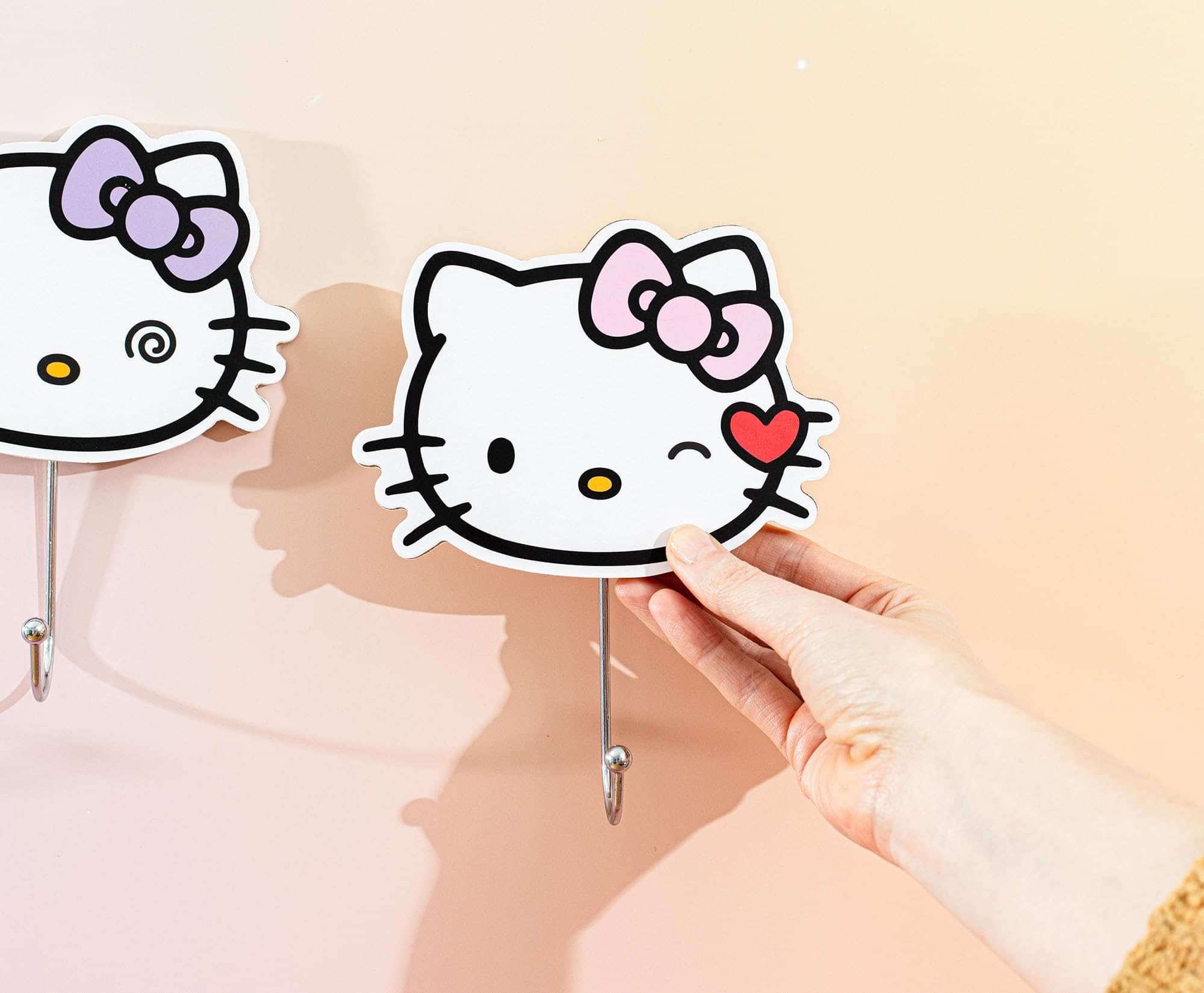 Foto 7 pulgar | Perchero Con Ganchos De Pared Con Forma De Lazo Hello Kitty - Venta Internacional.
