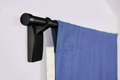 Foto 2 | Ganchos Para Barra De Cortina Command, 10 Libras, Negro Mate, 2 Ganchos, 4 Tiras - Venta Internacional.