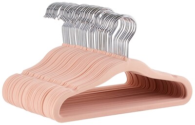 Foto 1 | Perchas Antideslizantes Amazon Basics De Terciopelo Para Niños, Paquete De 50 - Venta Internacional.