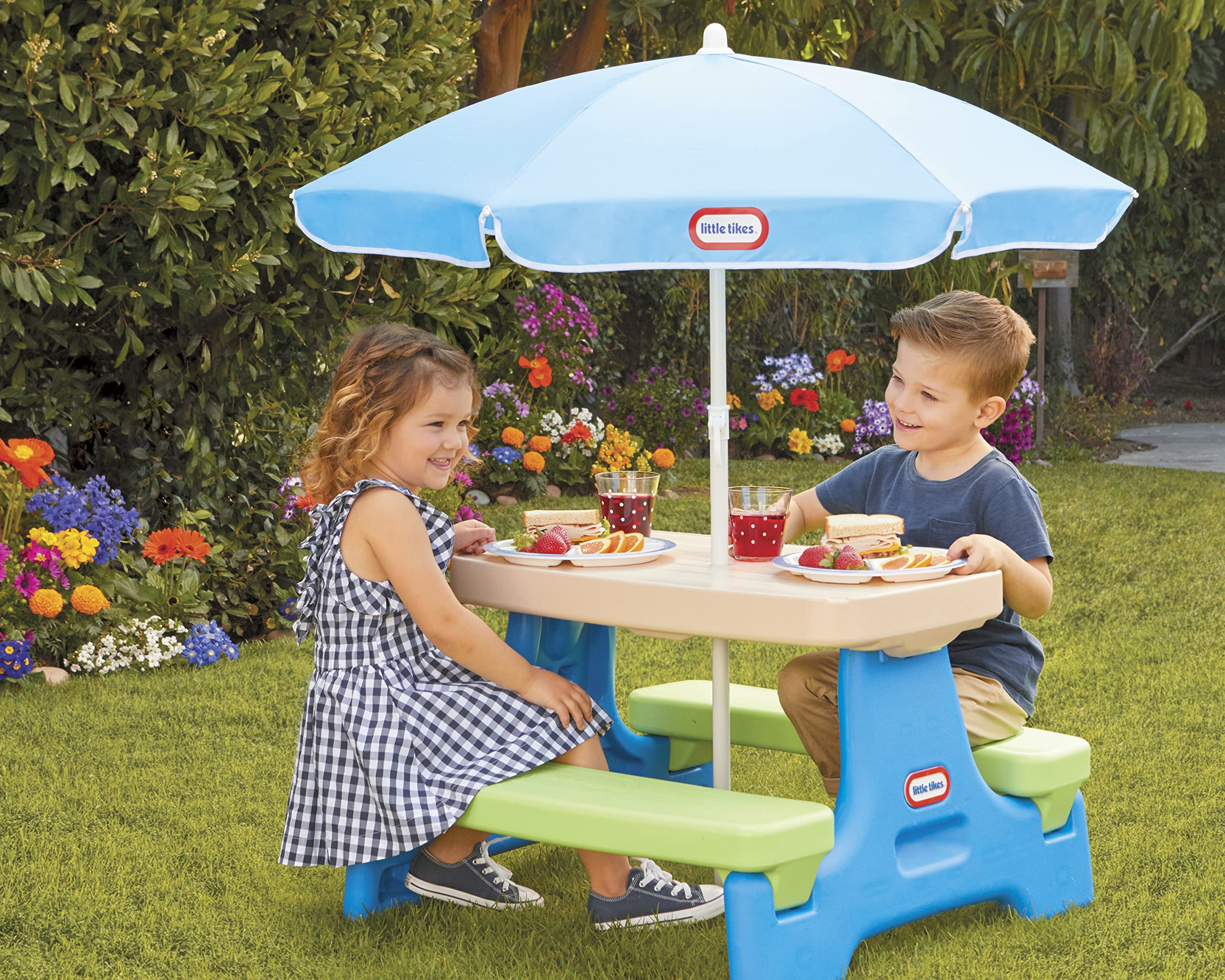 Foto 3 pulgar | Mesa De Pícnic Little Tikes Easy Store Con Paraguas Para 6 Niños - Venta Internacional.