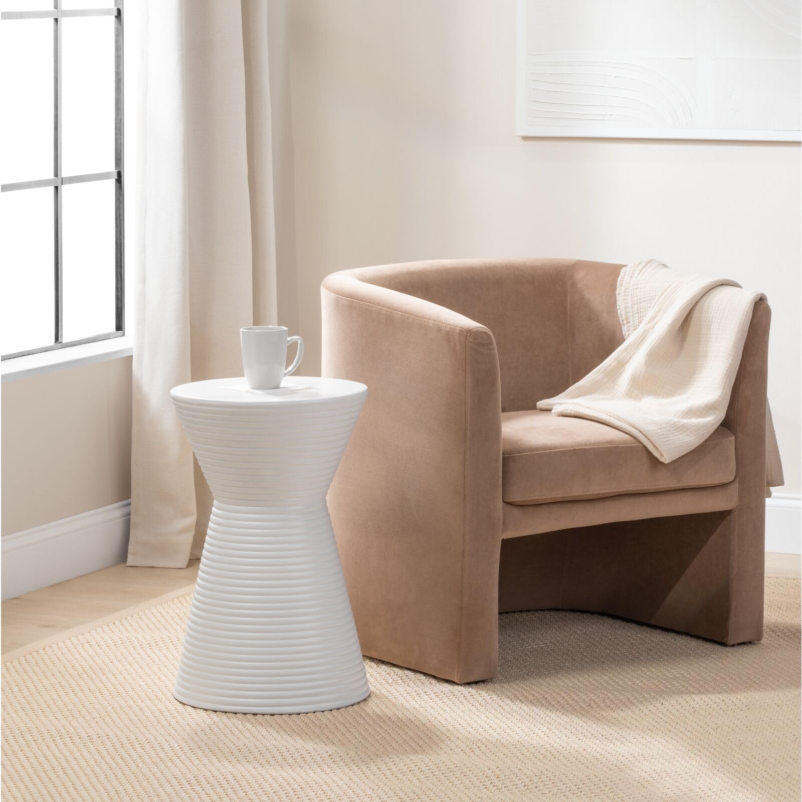 Foto 3 | Mesa Auxiliar Mdesign Redonda Con Forma De Reloj De Arena  Hormigón Blanco  56 Cm - Venta Internacional.