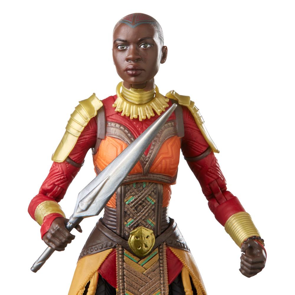 Foto 5 pulgar | Figura de Acción Marvel Legends Okoye