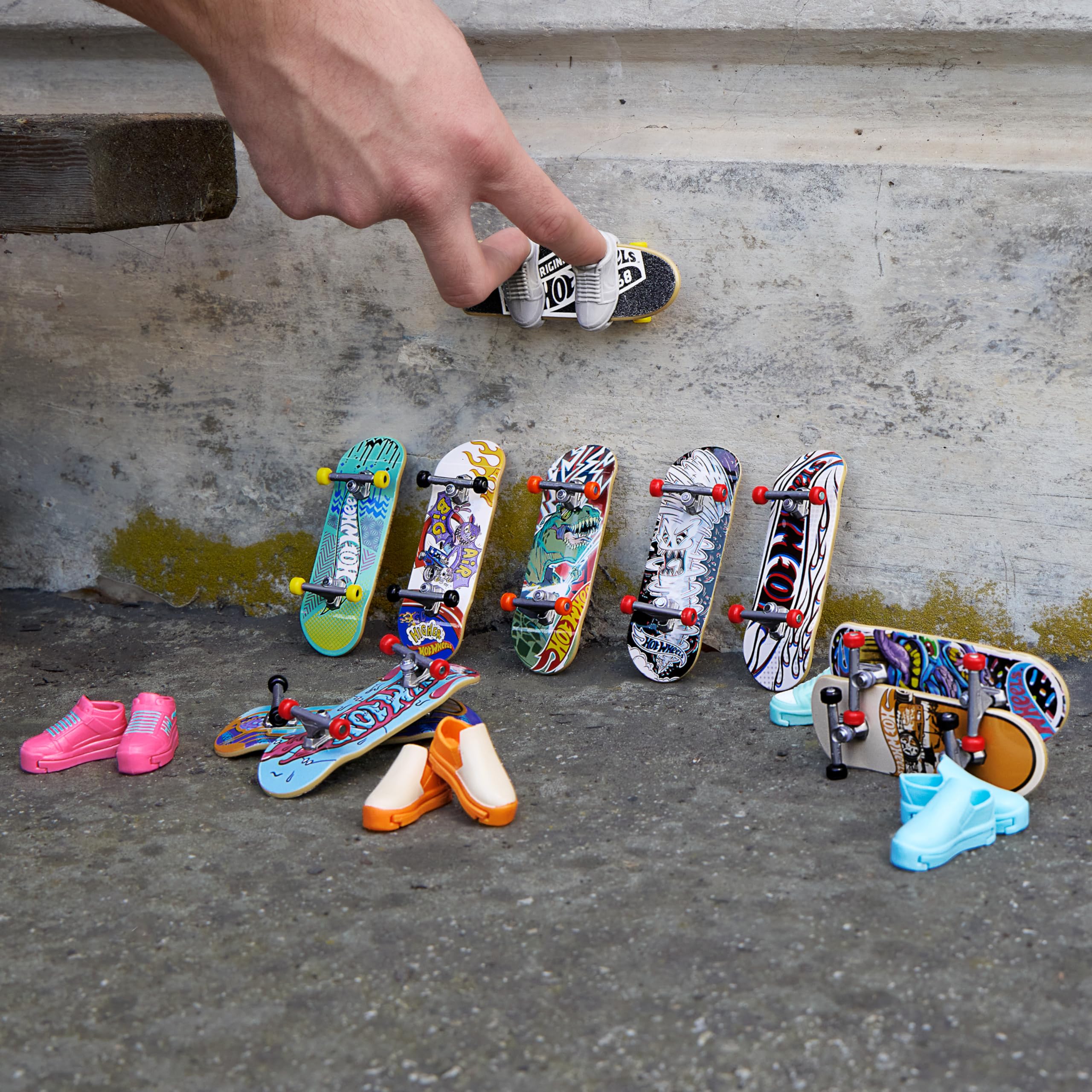 Foto 3 pulgar | Set De Diapasones Para Skate Hot Wheels, Paquete De 10 Con 5 Pares De Zapatos - Venta Internacional.