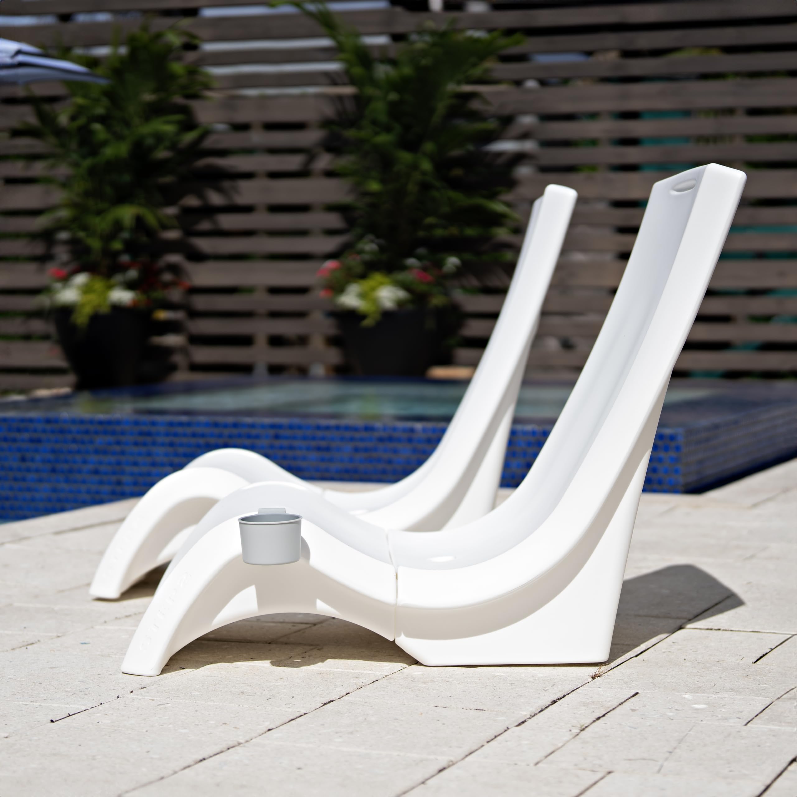 Foto 5 | Silla De Piscina Step2 Vero, Impermeable Y Resistente A La Decoloración, Color Blanco - Venta Internacional.