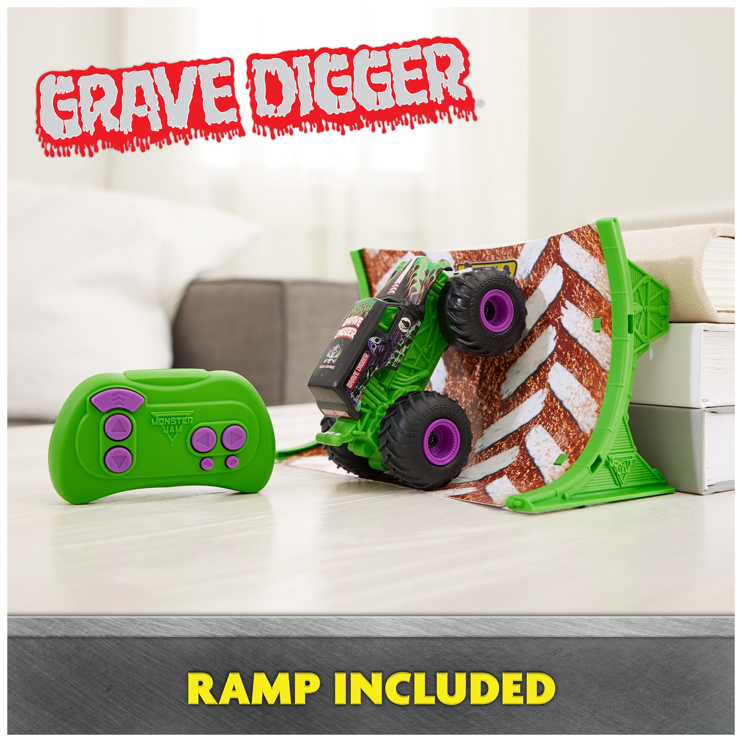 Foto 4 pulgar | Monster Truck Monster Jam Grave Digger 1:64 - Venta Internacional