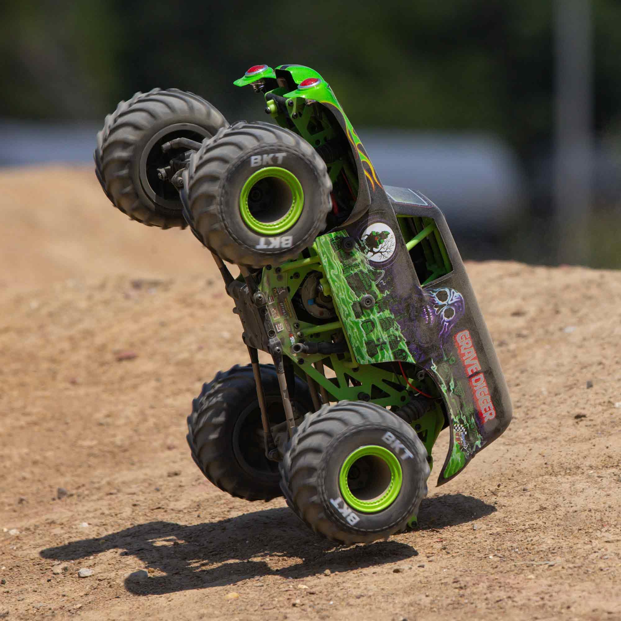 Foto 5 pulgar | Excavadora De Tumbas Monster Truck Losi 1/18 Mini Lmt 4wd Rtr - Venta Internacional.