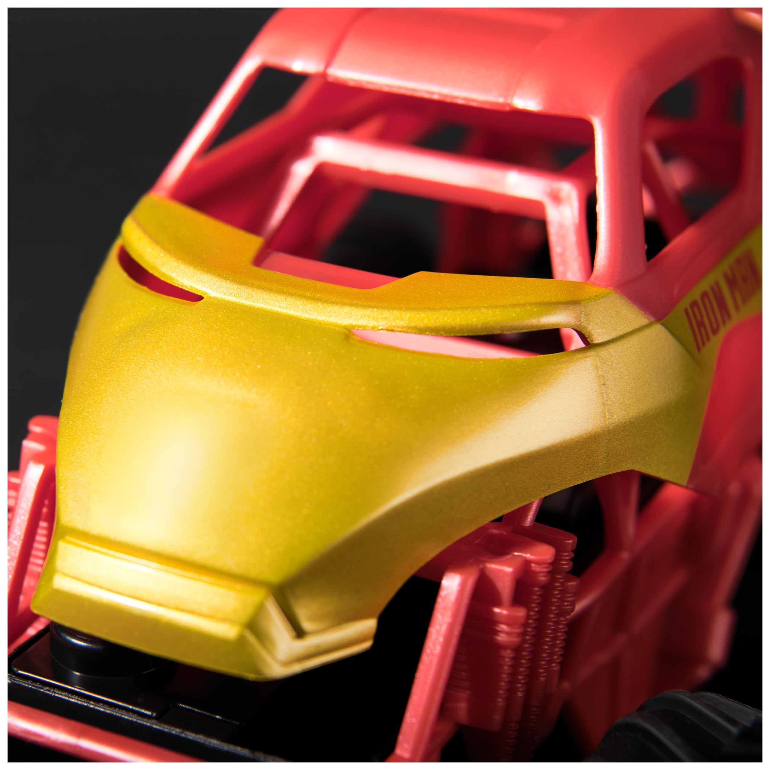 Foto 7 pulgar | Rc Monster Truck Monster Jam Marvel Iron Man A Escala 1:24 - Venta Internacional.