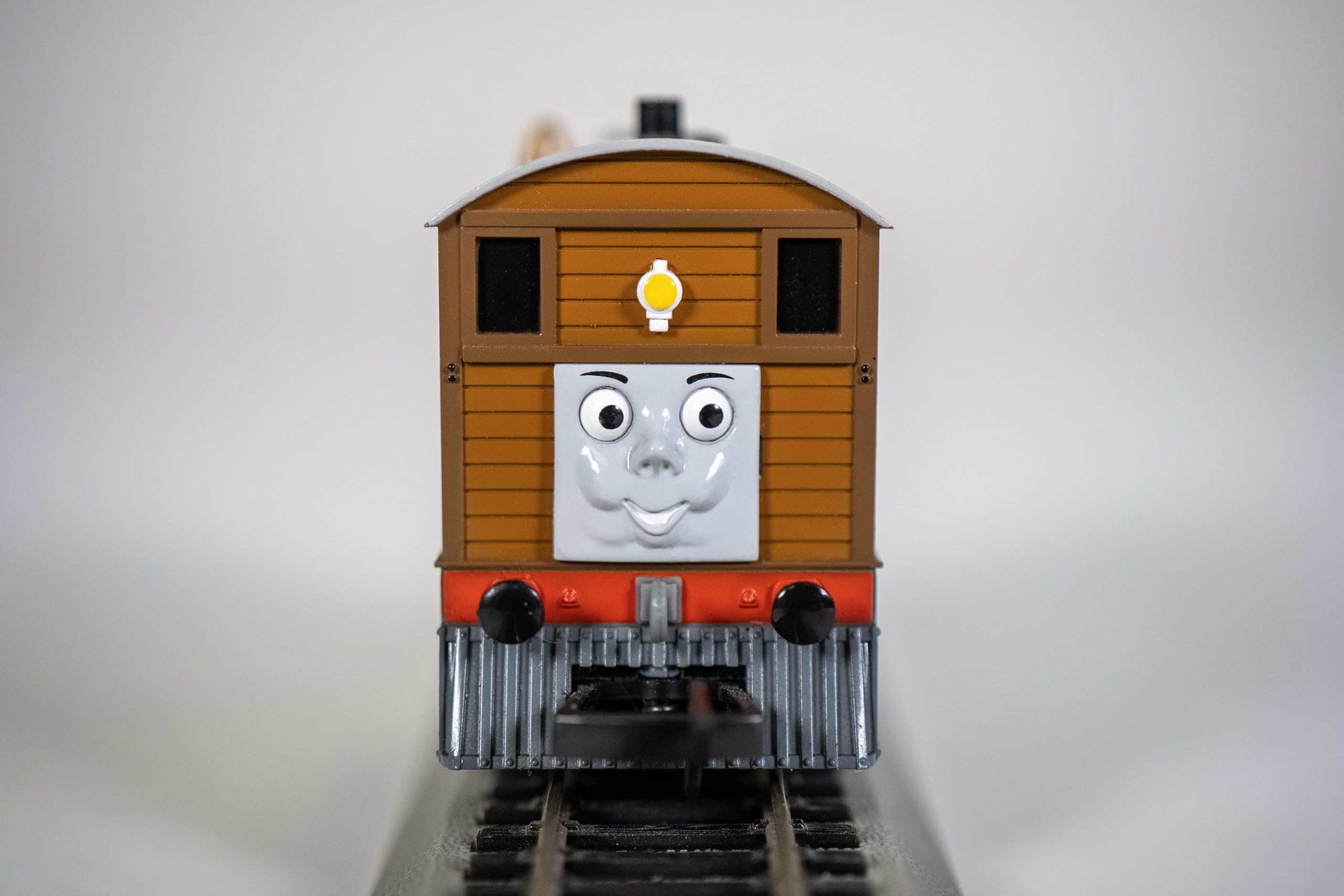 Foto 4 pulgar | Locomotora Toby The Tram De Train Bachmann Con Ojos Móviles, 0,5 L - Venta Internacional.