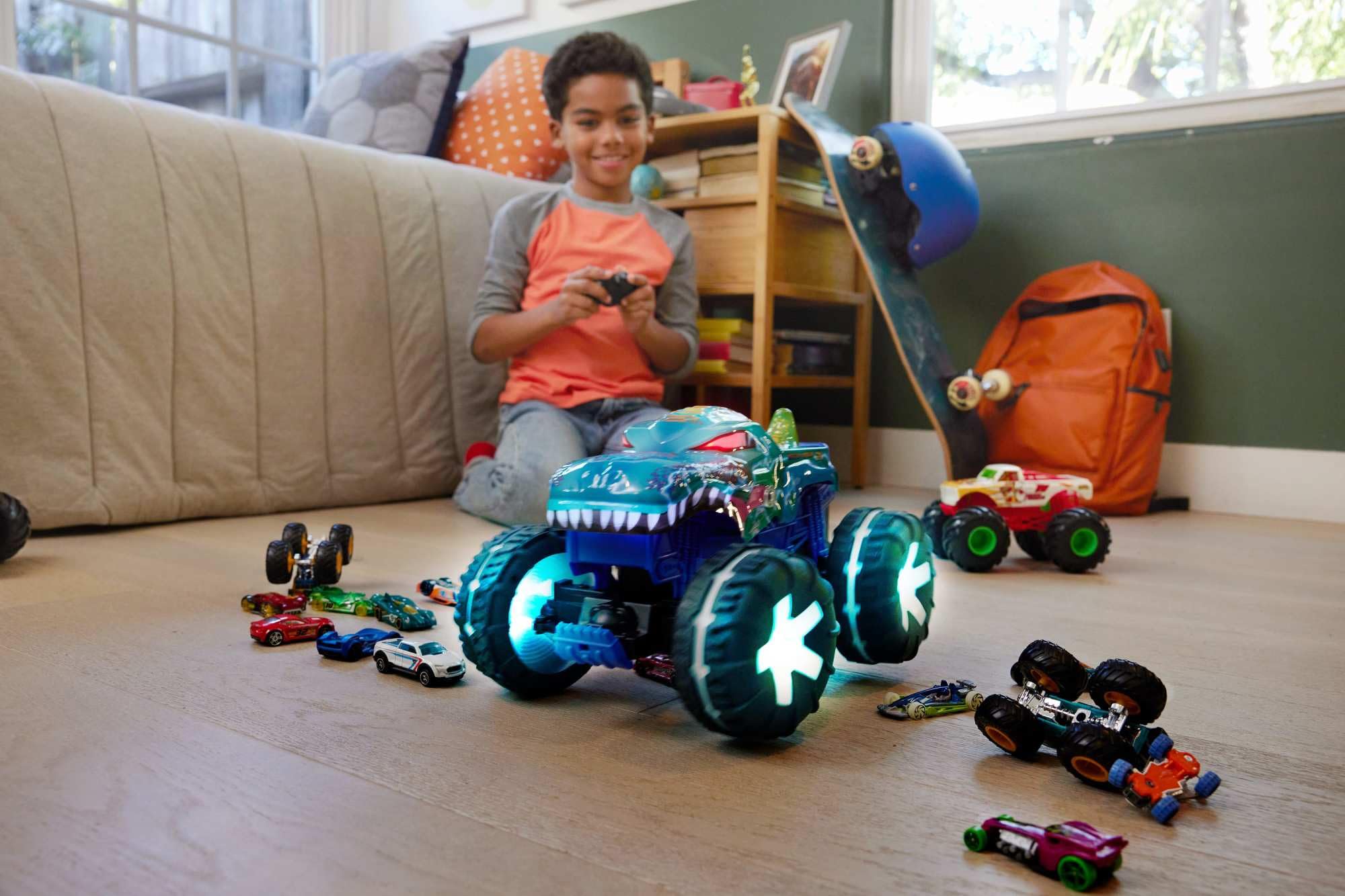 Foto 3 pulgar | Control Remoto Monster Truck Hot Wheels Mega-wrex 1:15 - Venta Internacional.